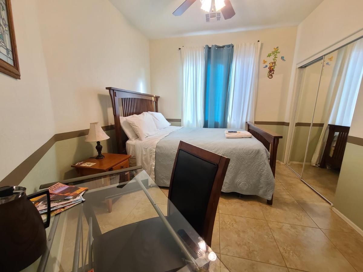 Phoenix Home Near Freeways And Airport Экстерьер фото