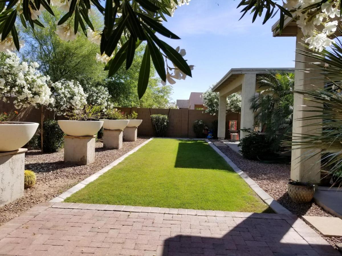 Phoenix Home Near Freeways And Airport Экстерьер фото